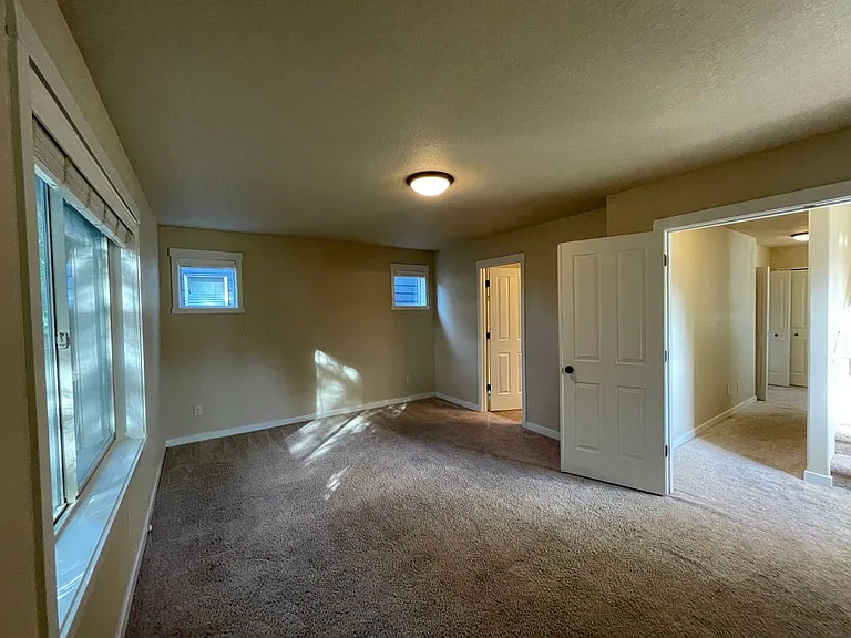 5783 SW Remington Dr — Photo 25