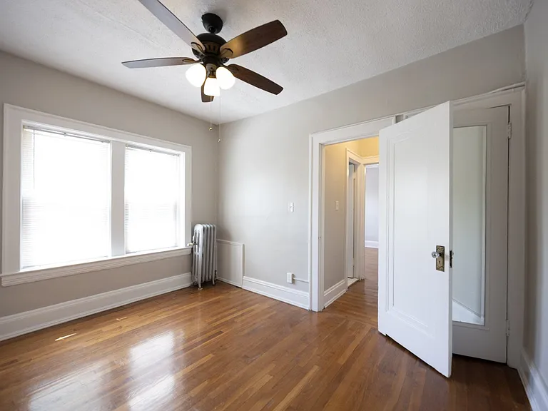Mapleview Apartments — Photo 31