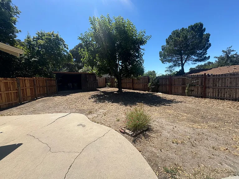 8800 Atascadero Ave — Photo 21