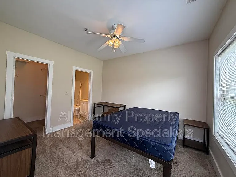 1929 Bluff Rd #177 — Photo 10