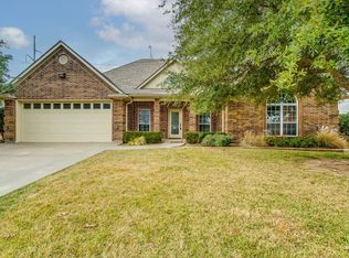 705 Bluebonnet Dr, Stephenville, TX 76401