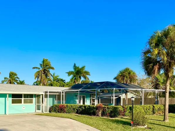 1159 Holiday Ln, Naples, FL 34104