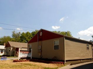 912 S Robberson Ave APT B1, Springfield, MO 65806