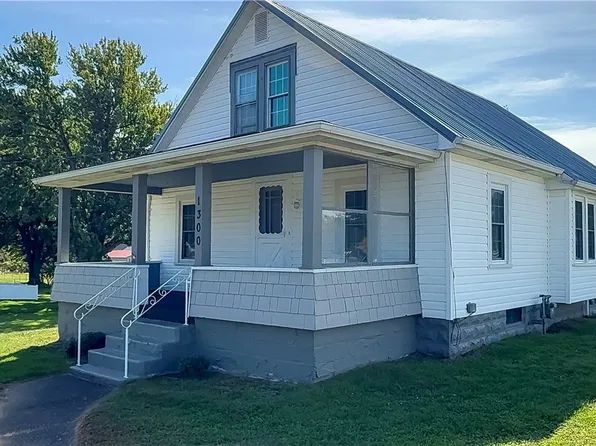 1300 23rd St, Vienna, WV 26105