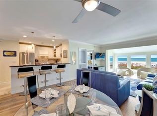 1017 W Peppertree Dr #116, Sarasota, FL 34242