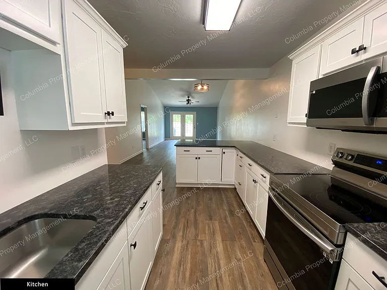 207 Philmont Dr — Photo 4