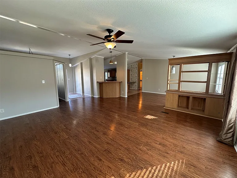 104 Ramirez St — Photo 10