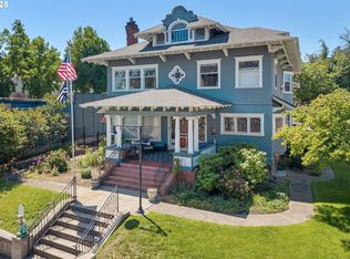 216 E 5th St, The Dalles, OR