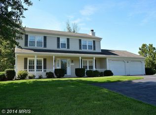 7204 Needwood Rd, Rockville, MD 20855