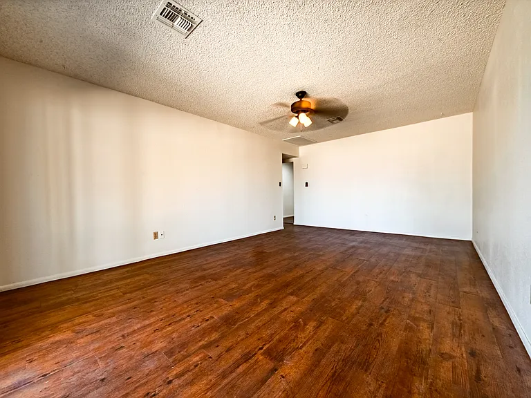 3408 W Purdue Ave — Photo 9