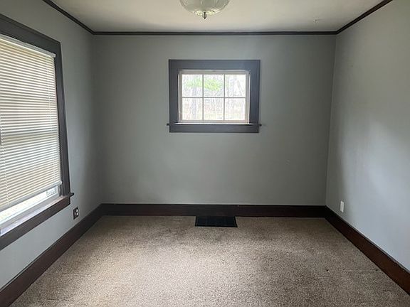 5th image of 10 French Rd