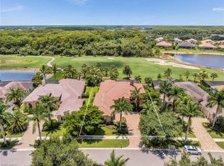 11900 Hedgestone Ct, Naples, FL 34120