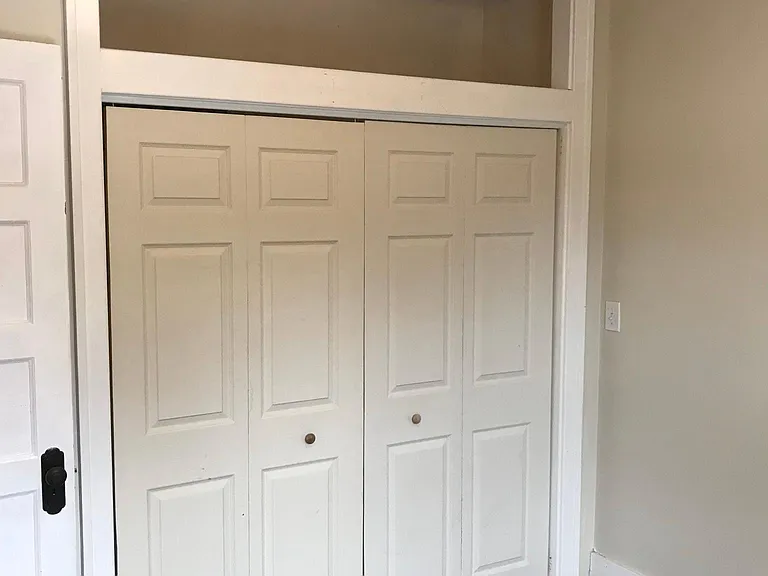 19 Russell St #2 — Photo 8