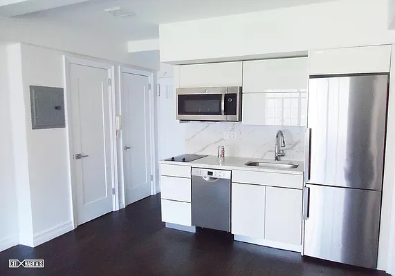 Rented by Citi Habitats | media 11