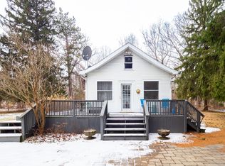 14500 Brown Rd, Three Oaks, MI 49128