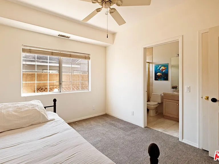 5150 Bellaire Ave — Photo 20