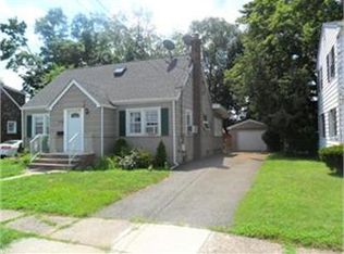 12-32 Rosewood St #1X, Fair Lawn, NJ 07410