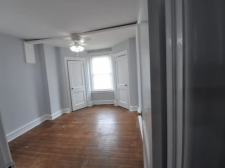 3904 Dungan St — Photo 5