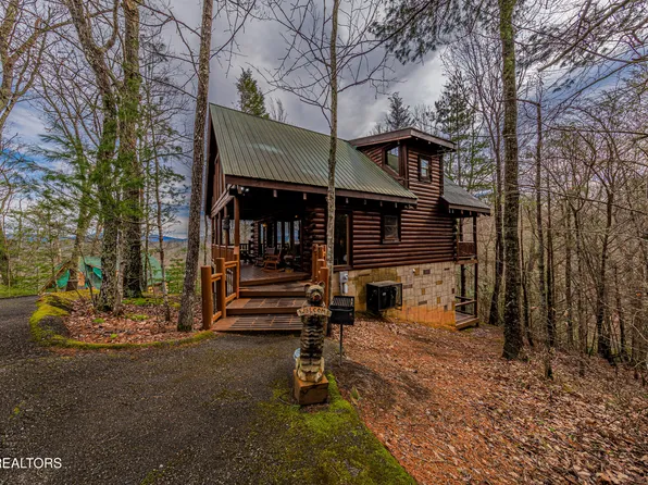 4303 Locke Ridge Way, Sevierville, TN 37876