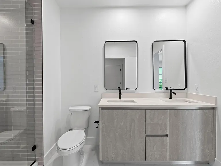 4315 S Congress Ave #323 — Photo 16
