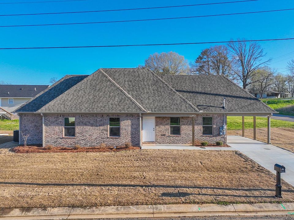 1st image of 8 Harris Dr