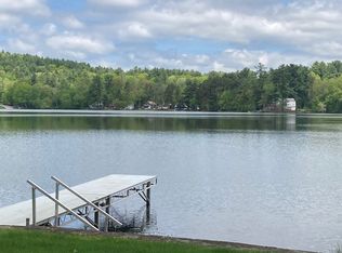 2 Bumpy Ln, Methuen, MA 01844