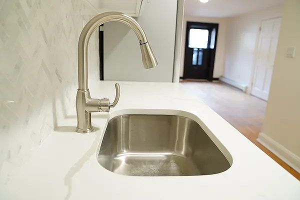 Rented by The Jasmin Group LLC | media 21