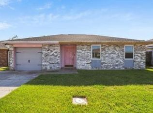212 Riverview Dr, Saint Rose, LA 70087