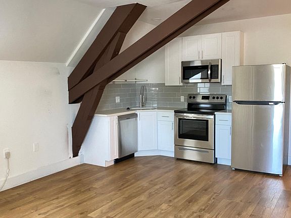 2nd image of 6400 Haverford Ave #22