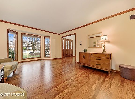 3rd image of 6739 Bradley Ct