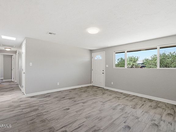 4th image of 2520 N CALLE QUARTO --