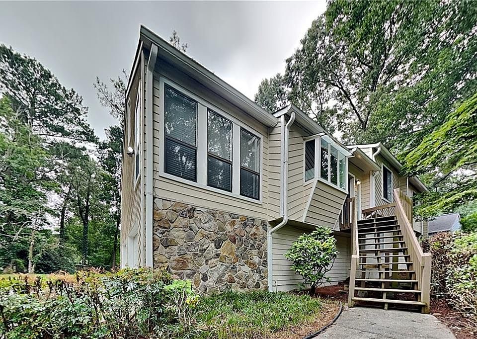 1st image of 5142 Manitou Way