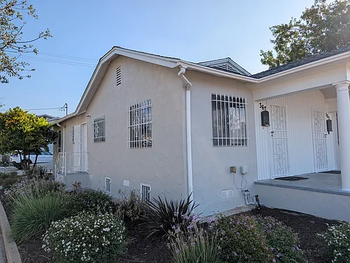 367 Vine St Photo 1