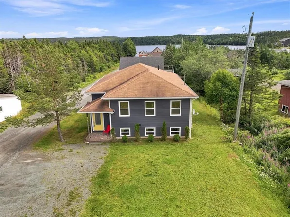 200 Main Road, Blaketown, NL A0B1C0