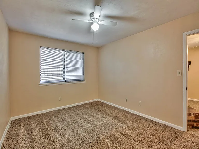 3208 Ginger Dr #D — Photo 14