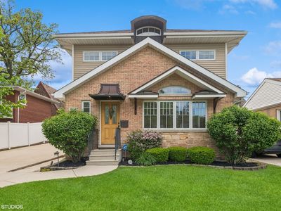 914 Meadowcrest Rd, La Grange Park, IL, 60526