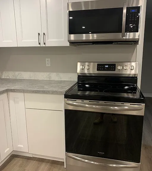 745 Downie St #1A — Photo 9