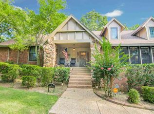 14 Heritage Park Cir, North Little Rock, AR 72116