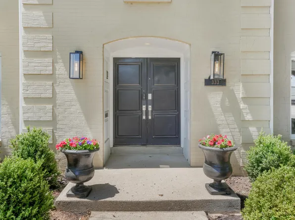 333 Lakeshore Dr, Lexington, KY 40502