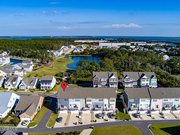 4th image of 223 Shearwater Lane