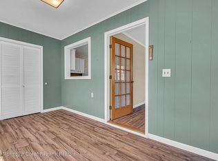 16 Newport Pl, Toms River, NJ 08753