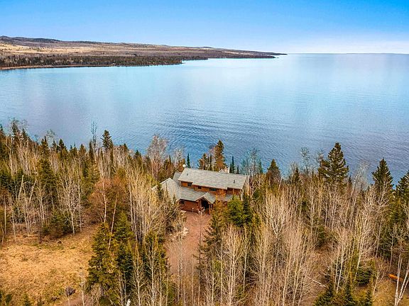 3rd image of 20 Big Bay Point