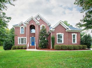 116 Lakeshore Hills Dr, Mooresville, NC 28117