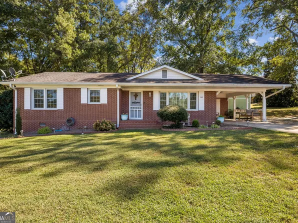542 Marion St, Winder, GA 30680