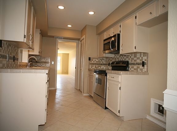 3rd image of 2100-1 S 5th St