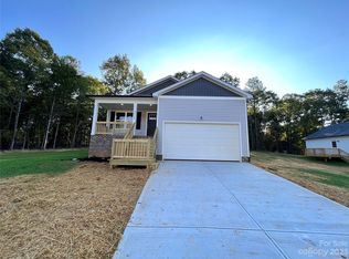 2219 Country Club Dr, Lancaster, SC 29720