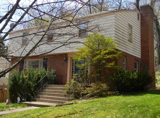 305 Dewey Ave, Pittsburgh, PA
