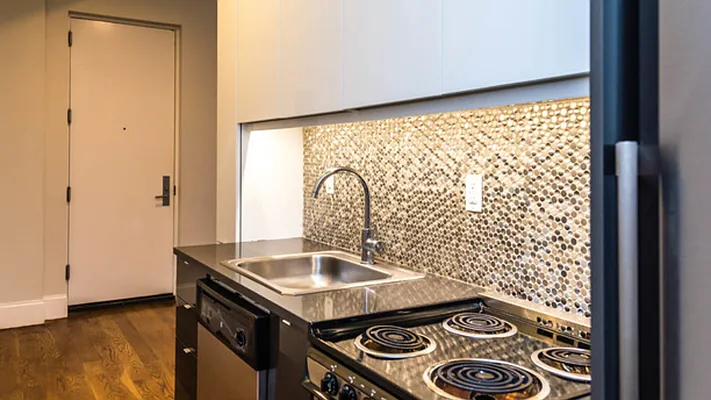 Rented by Nooklyn NYC LLC | media 8