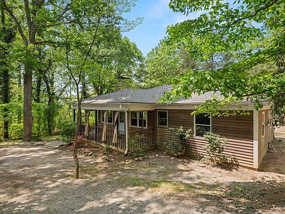 3rd image of 10 Rippon Ct