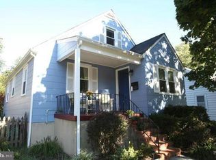 824 Cedarcroft Rd, Baltimore, MD 21212